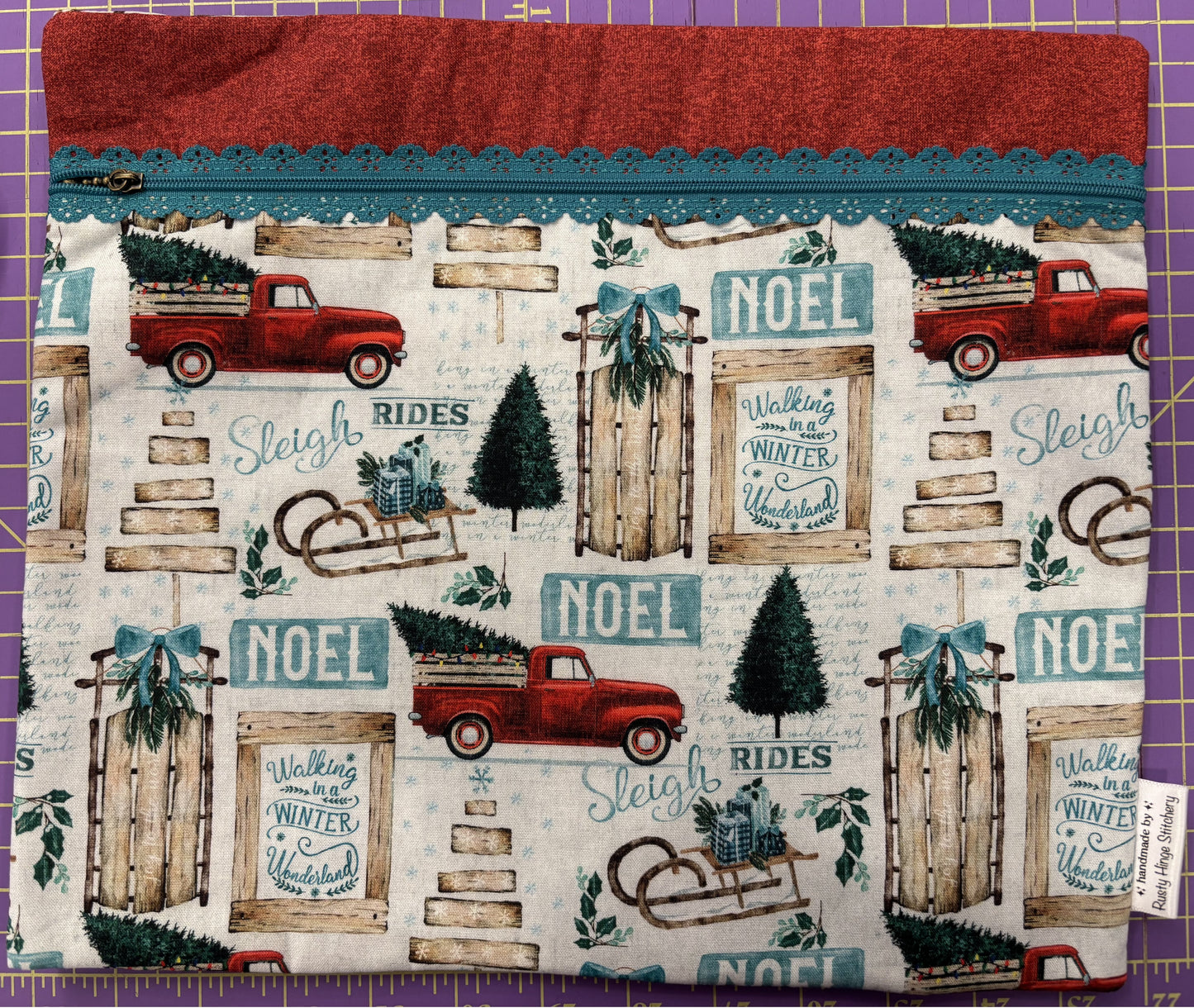 Christmas Sleds Project Bag